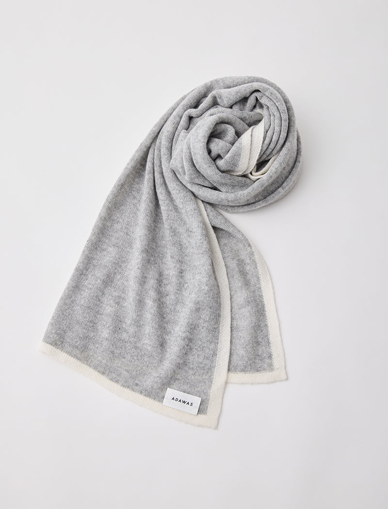 TRIMED CASHMERE STOLE