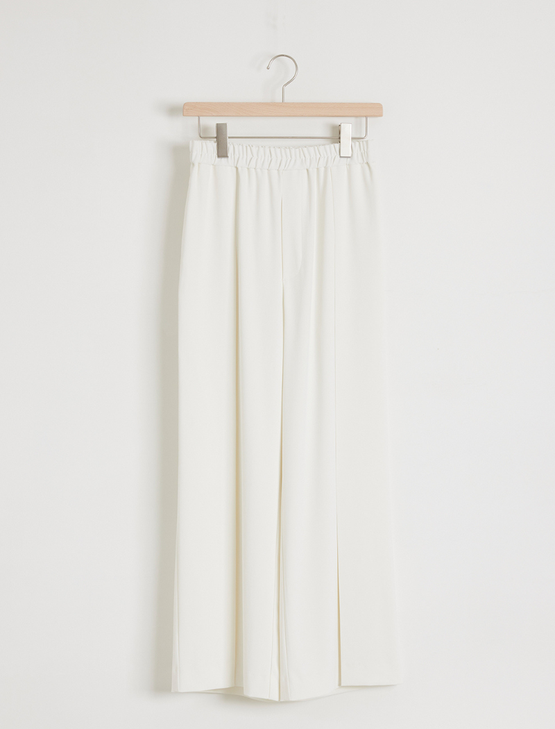 TWILL TUCK EASY TROUSERS