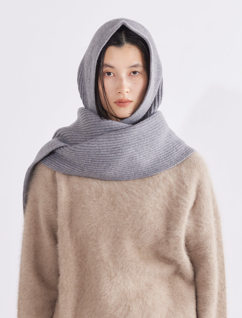 CASHMERE-BLEND HOODED STOLE