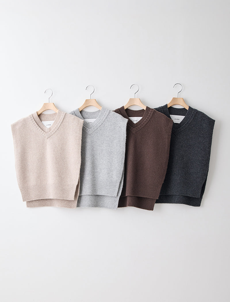 CASHMERE-BLEND OPEN-SIDE VEST
