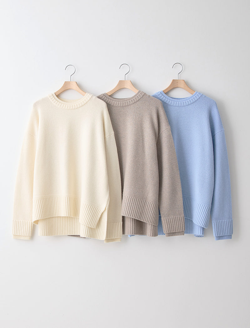 CASHMERE-BLEND CREW-NECK TOP