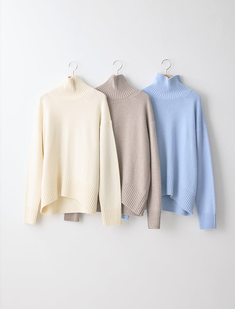 CASHMERE-BLEND MOCK-NECK TOP