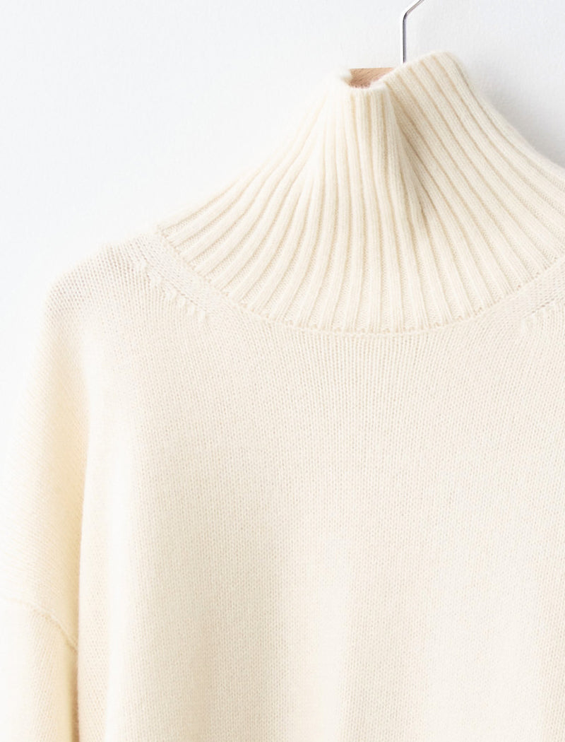 CASHMERE-BLEND MOCK-NECK TOP