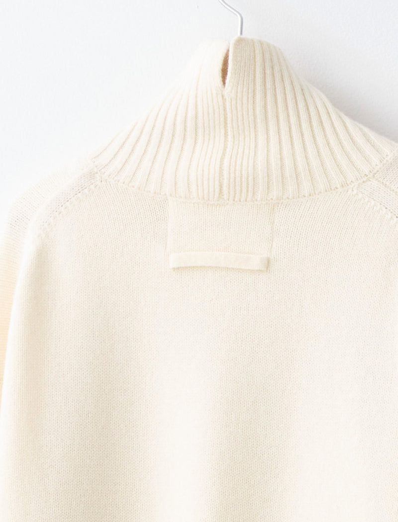 CASHMERE-BLEND MOCK-NECK TOP