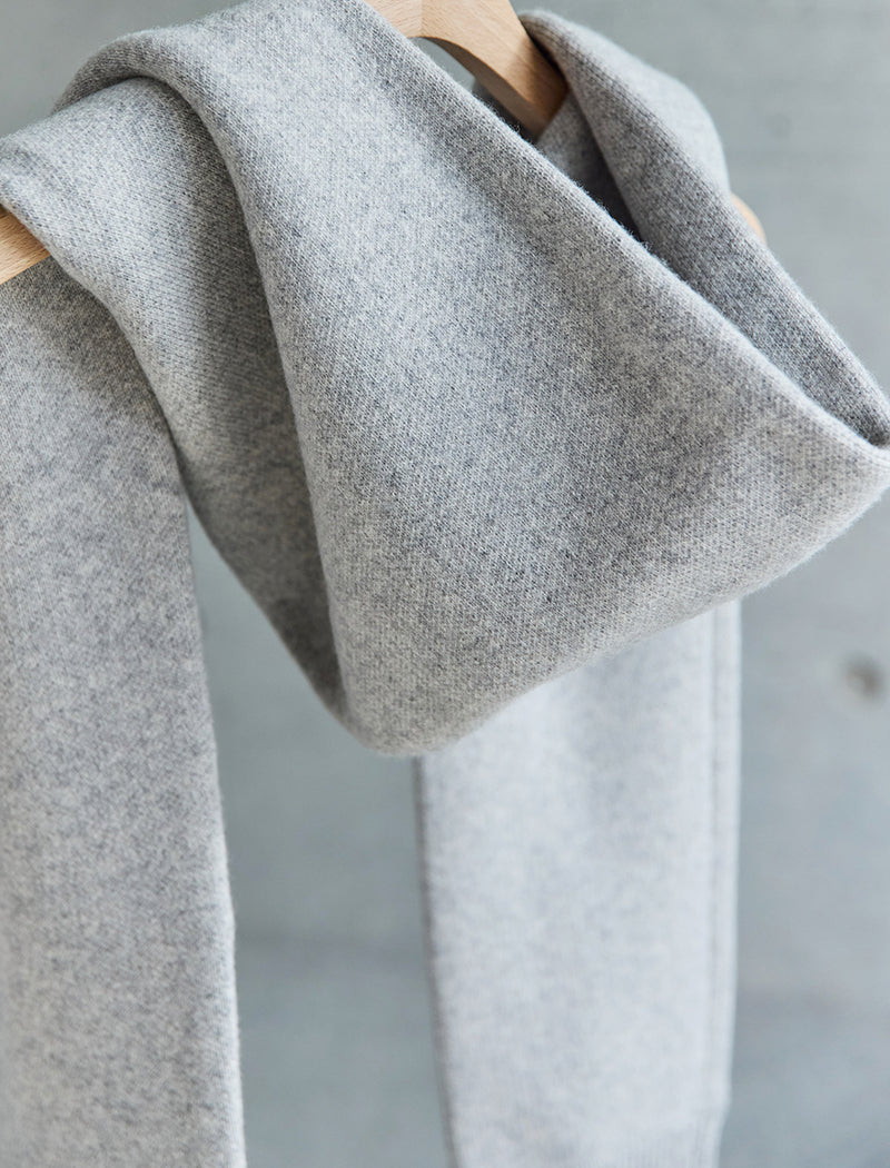 CASHMERE-BLEND HOODIE
