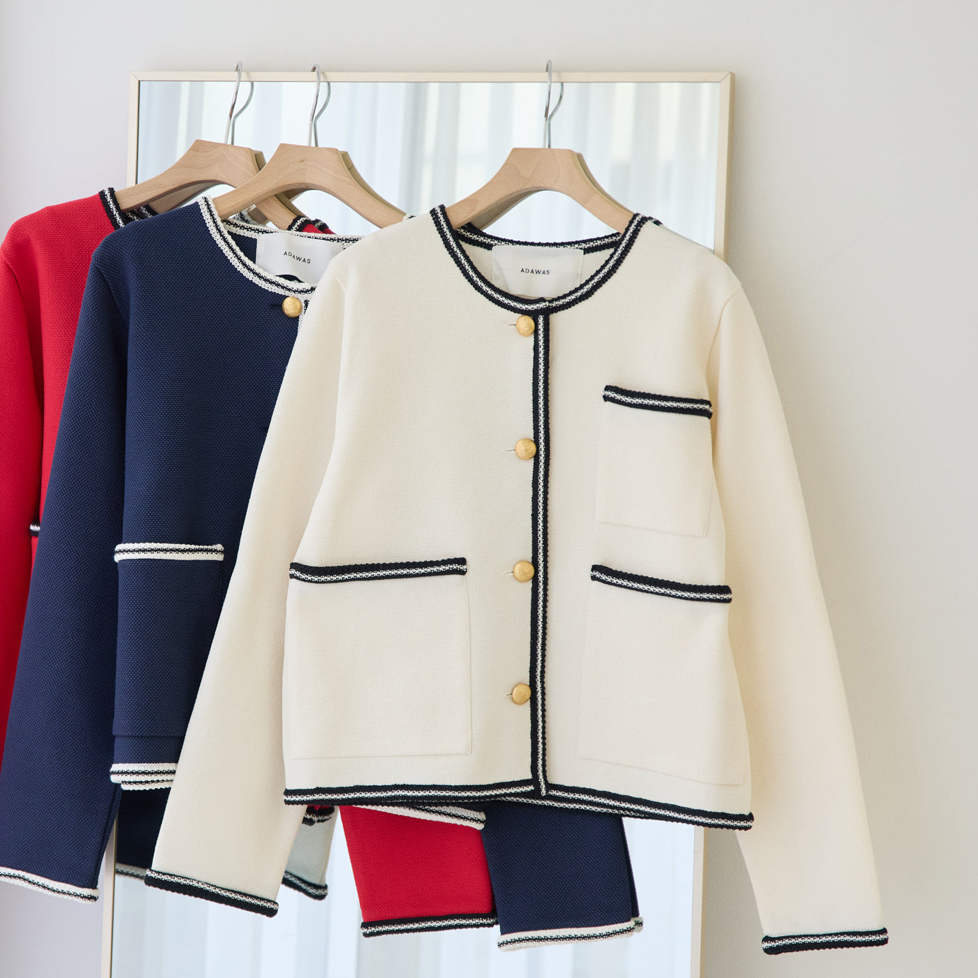 ADAWASの入学式・入園式にも着られるニットジャケット｜White in Spring｜